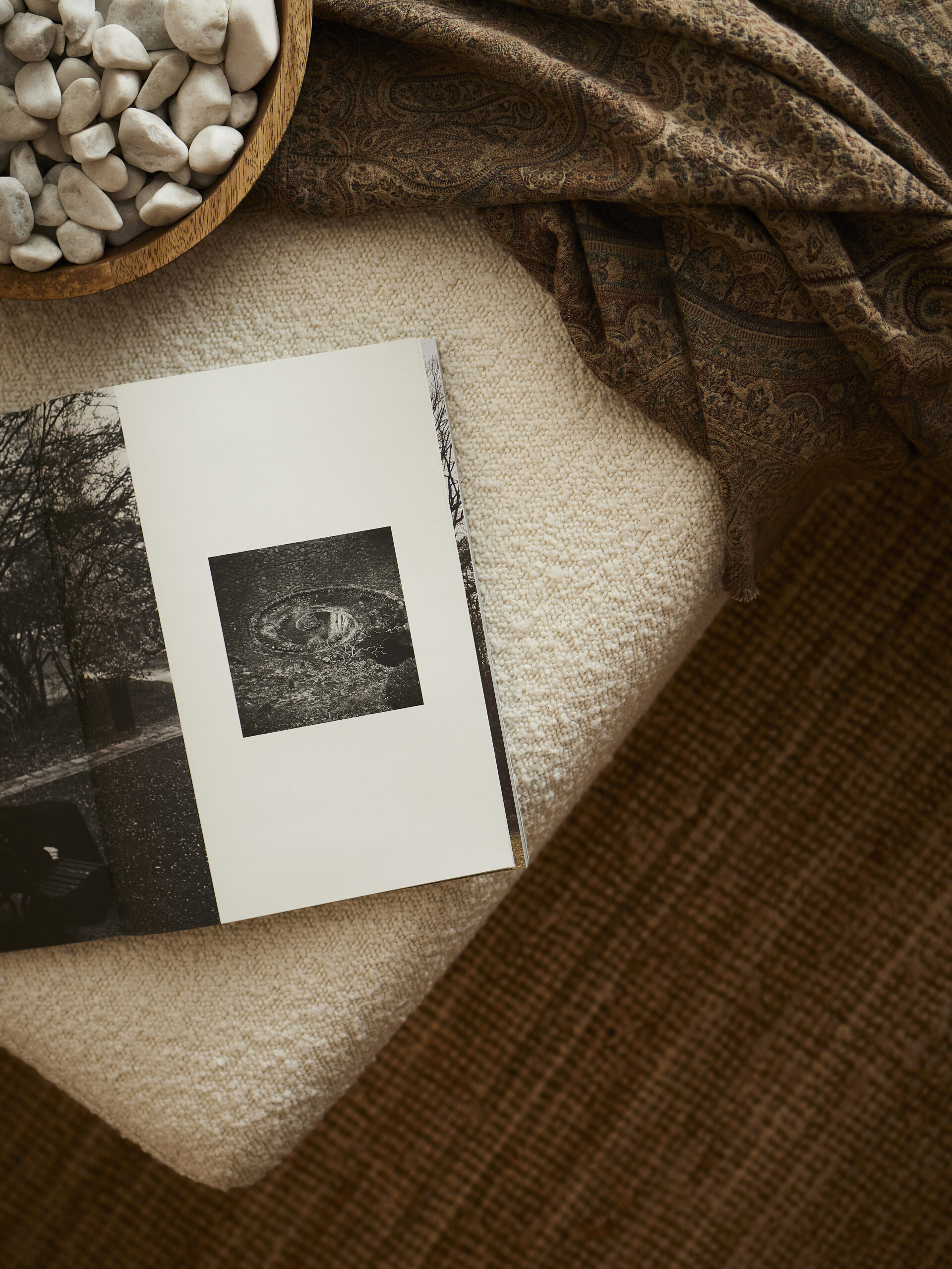 Ariane Roz es un estudio de fotografía con sede en Bilbao, Bizkaia. Fotógrafo especializado en reportajes fotográficos de arquitectura e interiorismo. Fotógrafa especializada en creación de contenido fotográfico para marcas y empresa. Sus clientes con interioristas, arquitectos, decoradores de interiores, estudios de branding.