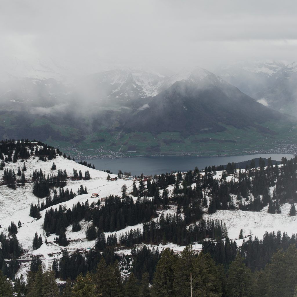 Suiza Ariane Roz Traver photographer fotógrafo de viajes